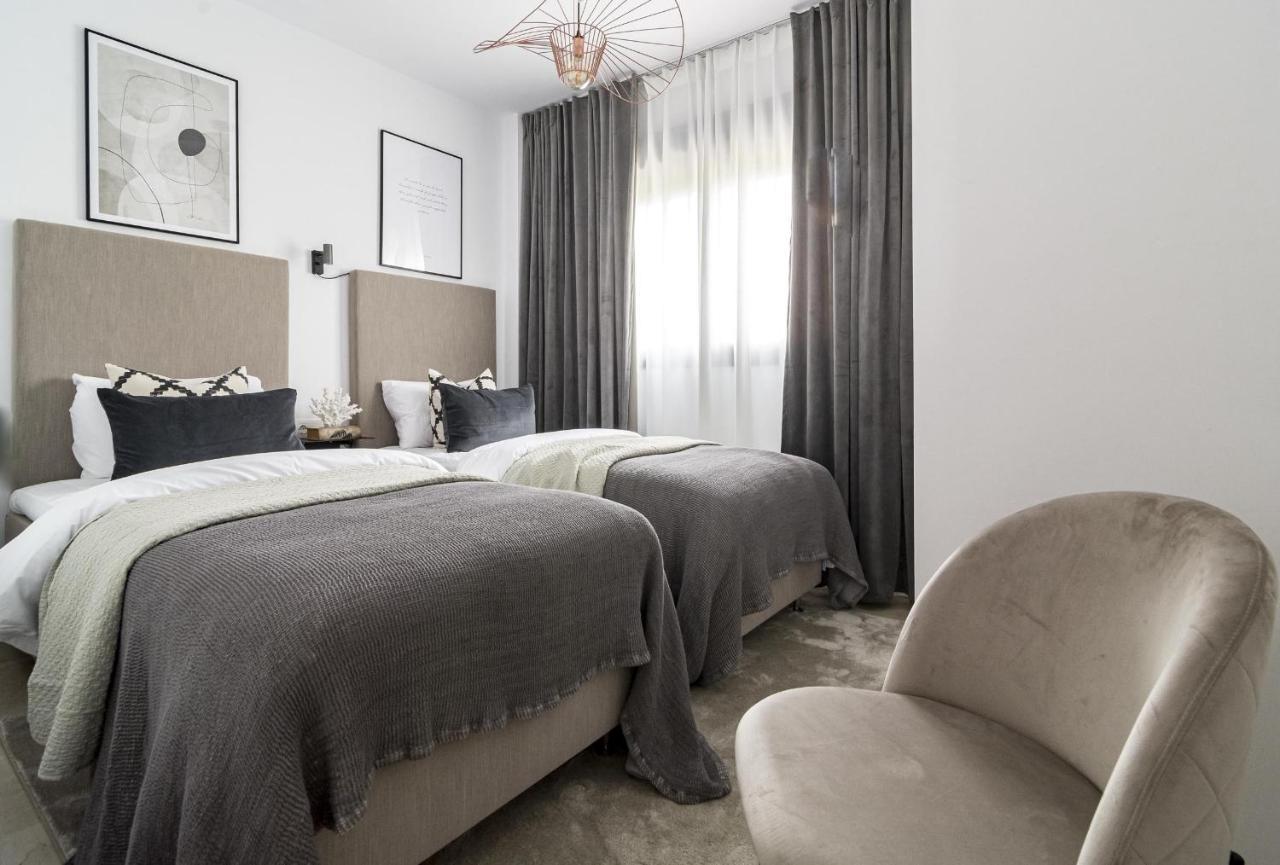Djc - Modern 2 Bedroom Apartment Close To Beach Casares Exterior foto
